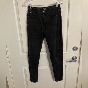 LEVI Ultra High Rise Super Skinny Women’s Jeans, Black, Size W28